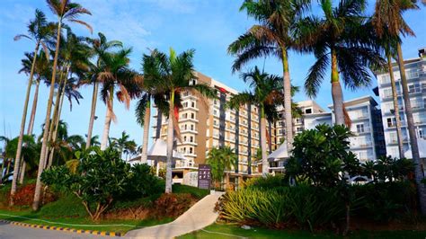 Solea Palm Resort Mactan in Cebu .